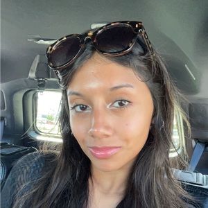 Meet your Posher, Delayne